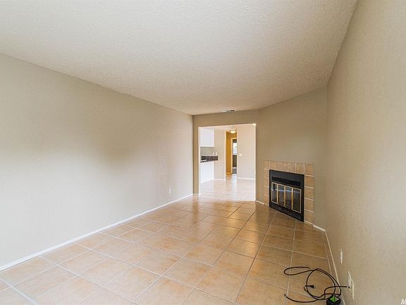 2nd image of 6101 Ventura St