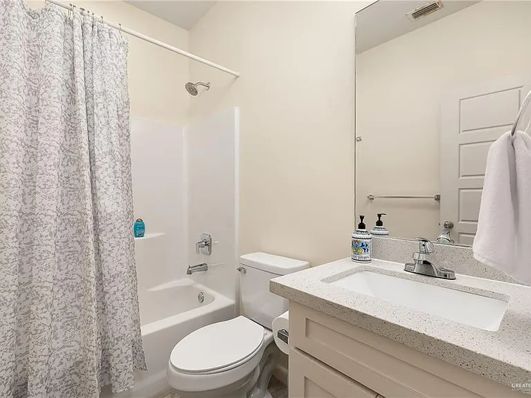 1101 W Sunset Valley St #3 — Photo 11