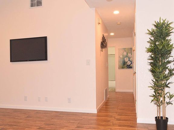 5th image of 5845 Marshwell Way
