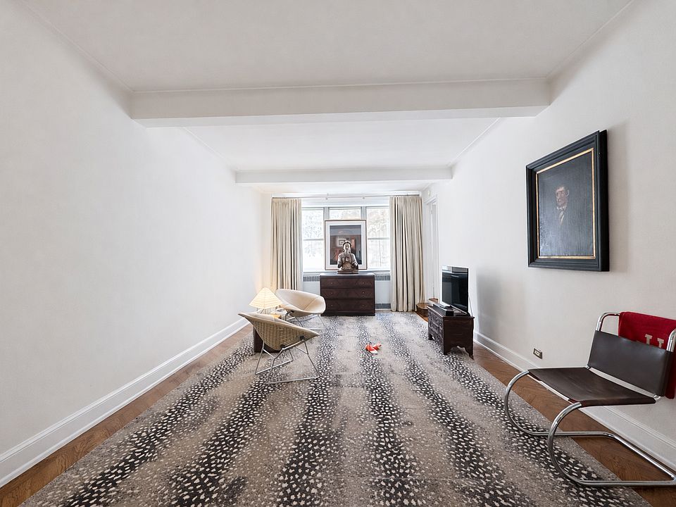 1st image of 10 W 74th St APT 6E