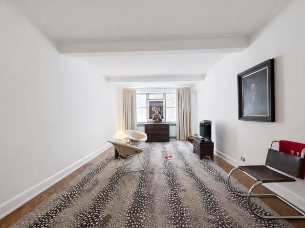 10 West 74th Street image 1 of 8