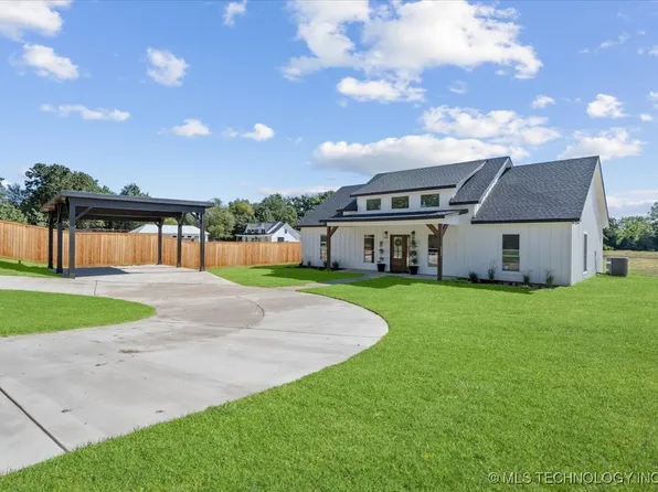 204 Sunshine Ln, Durant, OK 74701