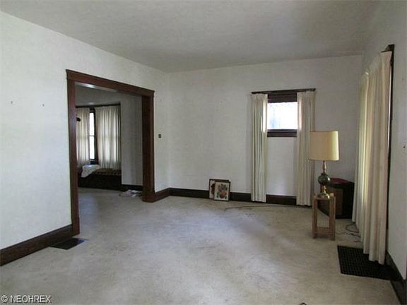 4th image of 605 E Main St #20
