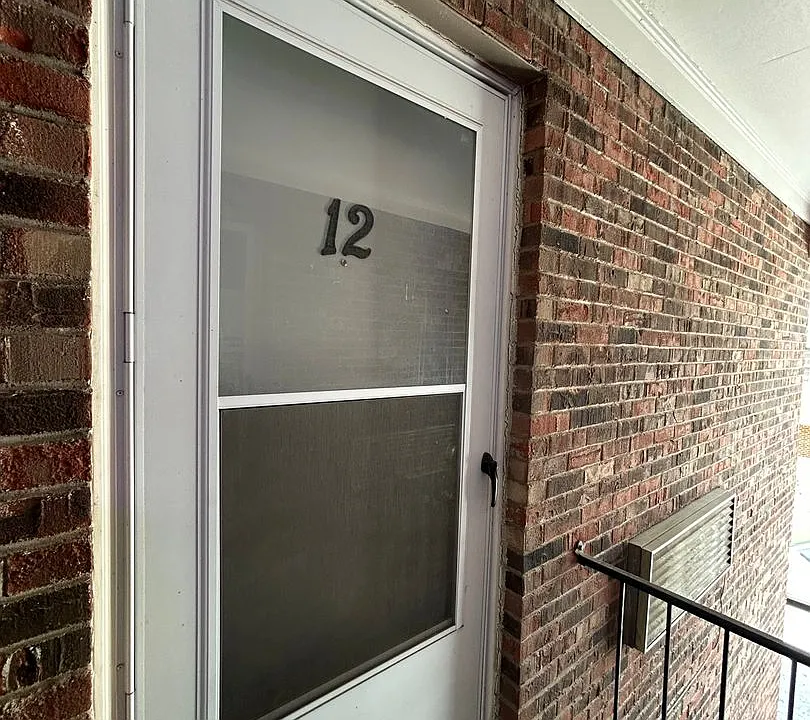140 Kentucky Ave #12