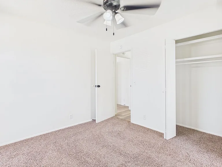 1927 Howard Dr — Photo 13