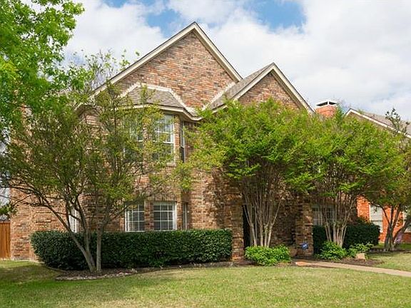 2nd image of 528 Meadowood Ln