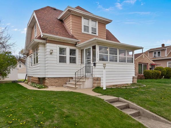 1433 South 94th STREET, West Allis, WI 53214