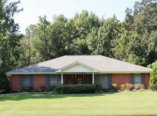 115 Woodgate Dr, Brandon, MS 39042