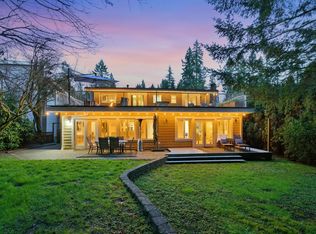 2569 Hyannis Point, North Vancouver, BC V7H 1R9