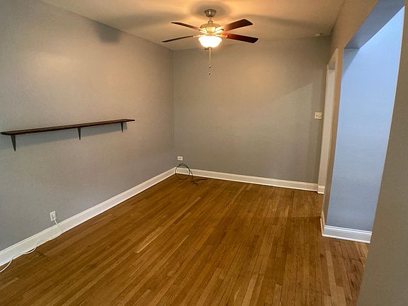4th image of 4314 N Clarendon Ave APT 1420