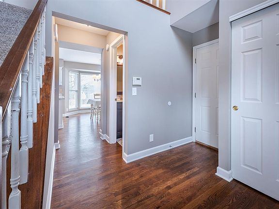 4th image of 3629 Oxford Ct