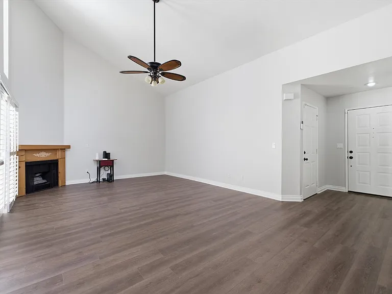 43334 32nd St W #34 — Photo 5