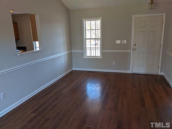 2nd image of 144 Hunter Ln