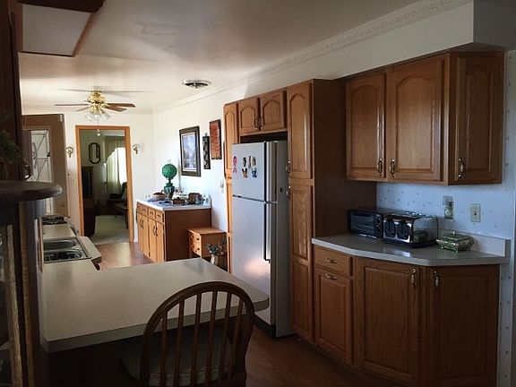 3rd image of 1007 S Roosevelt Rd