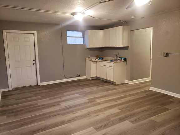 4th image of 1778 Spires Ave #4