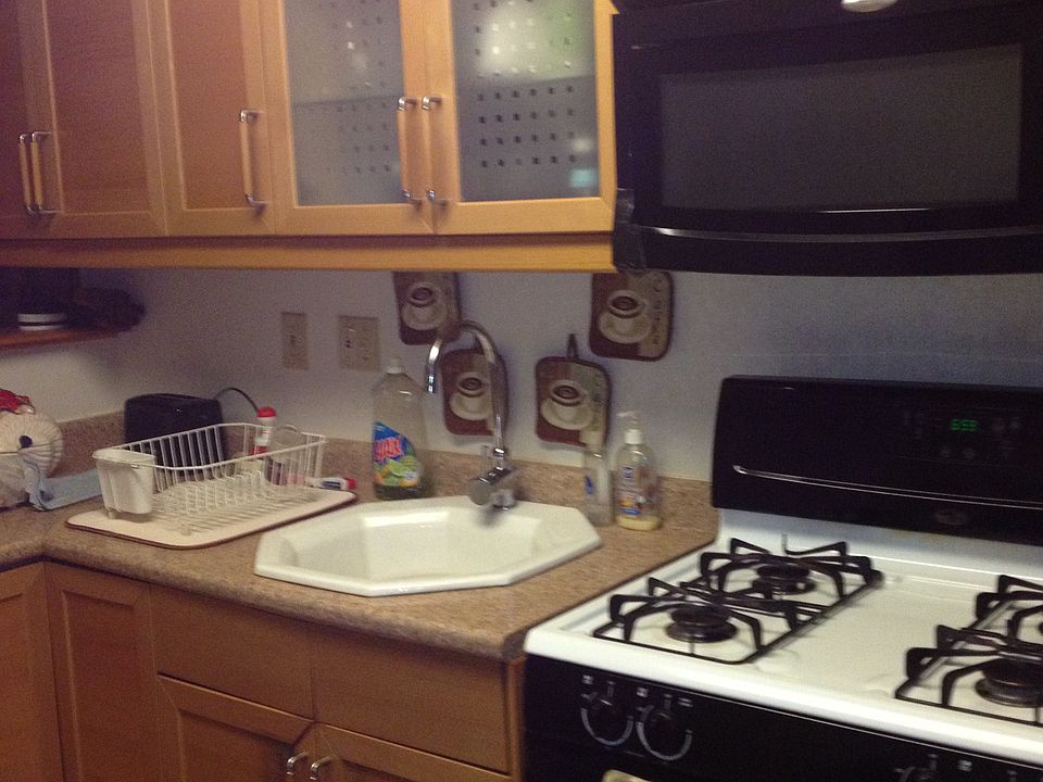 2nd image of 1156 Harbor Point Ct