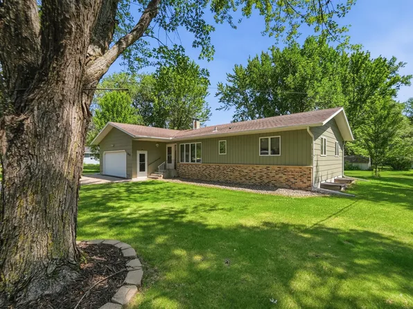 312 S Driftwood St, Royalton, MN 56373