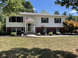 5960 Rossetter Rd, Albany, OH 45710