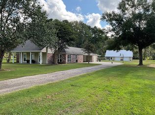 32364 Briarwood Ln, Walker, LA 70785