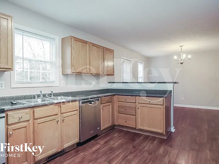1006 Planters Trail Ct — Photo 8