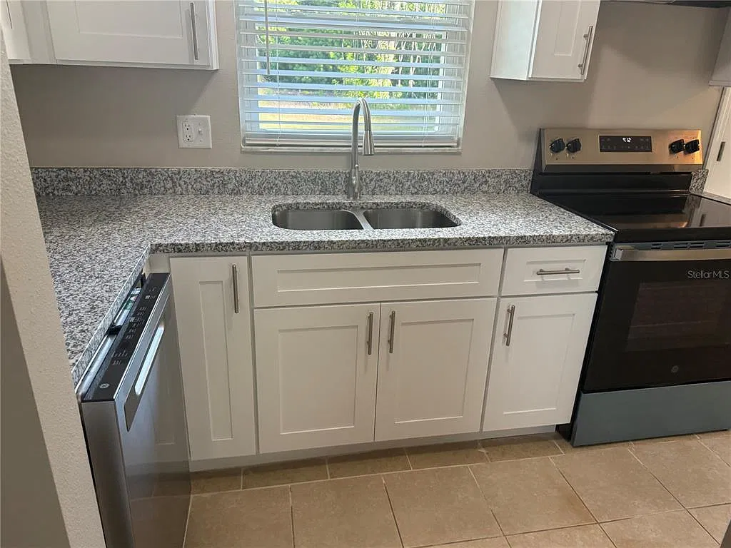 1 bed, 1.0 bath, 600 sqft, $1,250 — Photo 3