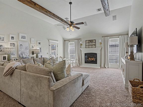 5th image of 14559 S Justin Ave