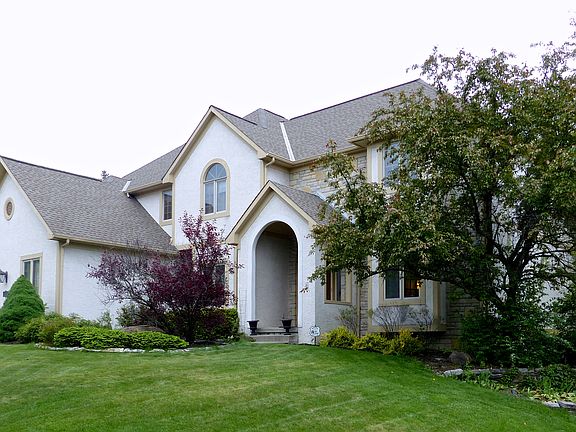 2nd image of 678 Southbluff Dr
