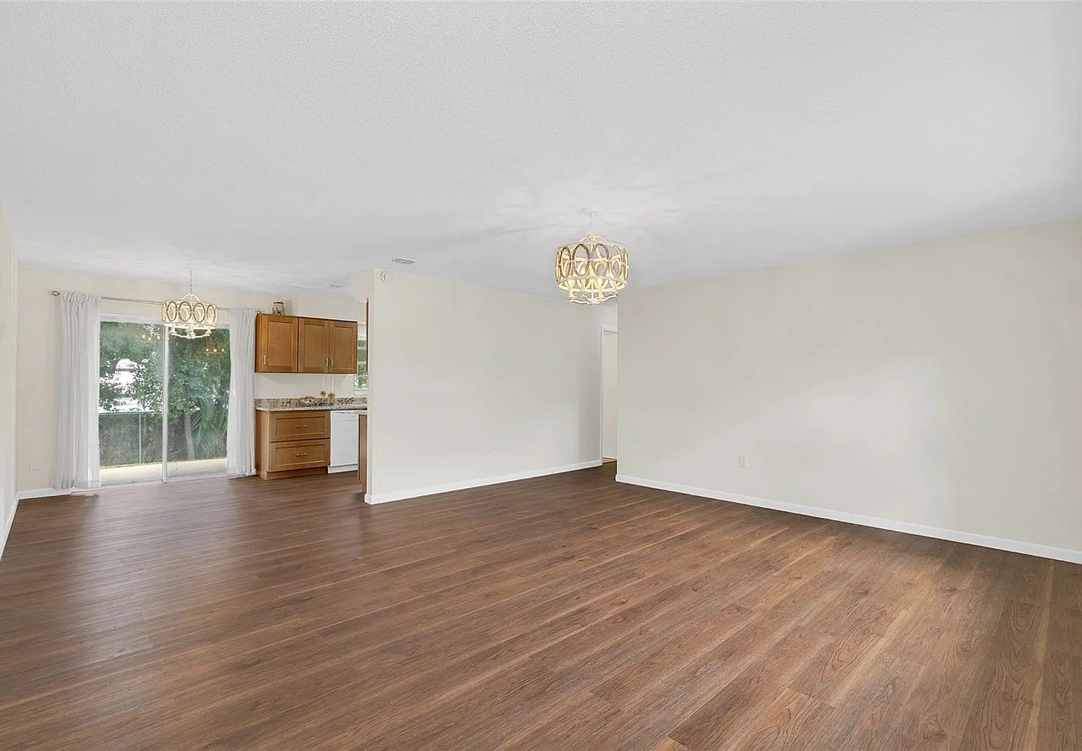 440 Tulane Dr — Photo 4