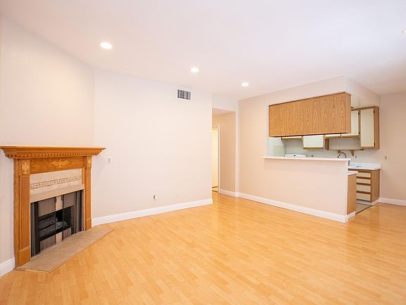 2nd image of 620 N 6th St APT H
