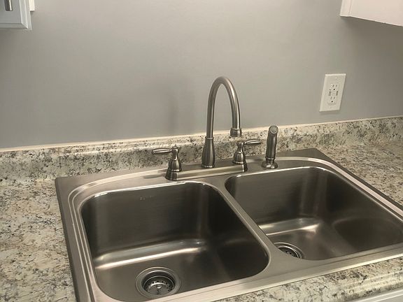 4th image of 2480 21st St #2