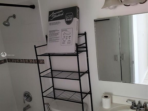 5th image of 9390 W Flagler St APT 205B