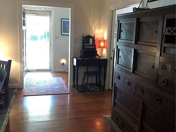 4th image of 735 Maury Ave