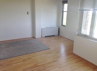 2800 Wisconsin Ave NW APT 1009, Washington, DC 20007
