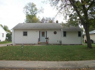612 Sherman Ave, Cherokee, IA 51012