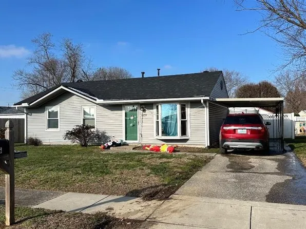 2255 Collins Dr, Owensboro, KY 42301