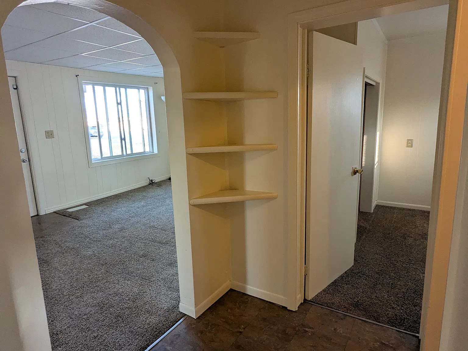 2 bed, 816 sqft, $1,100 — Photo 4