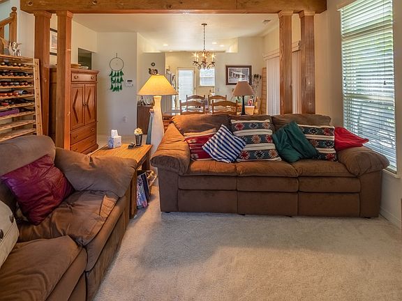 4th image of 4421 Autumn Leaf Ln