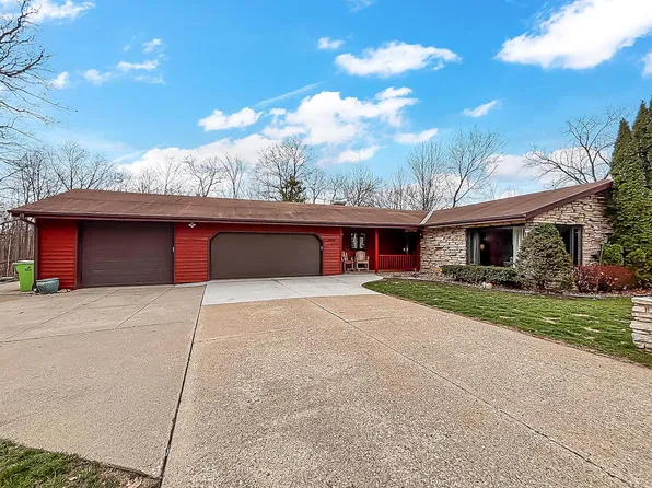 28808 Grove LANE, Waterford, WI 53185