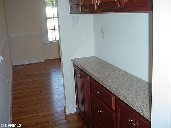 5th image of 8009 Frostick Ct