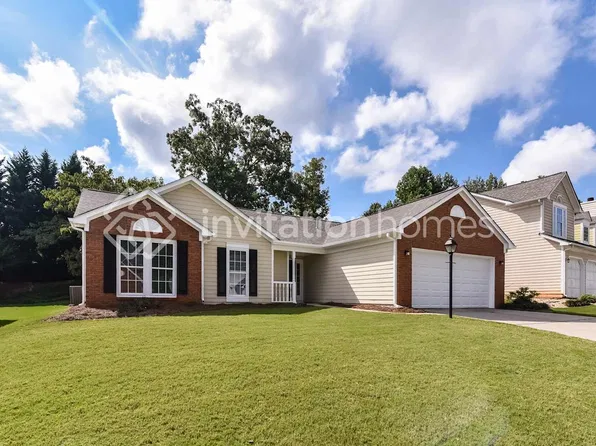 2860 White Blossom Ln, Suwanee, GA 30024