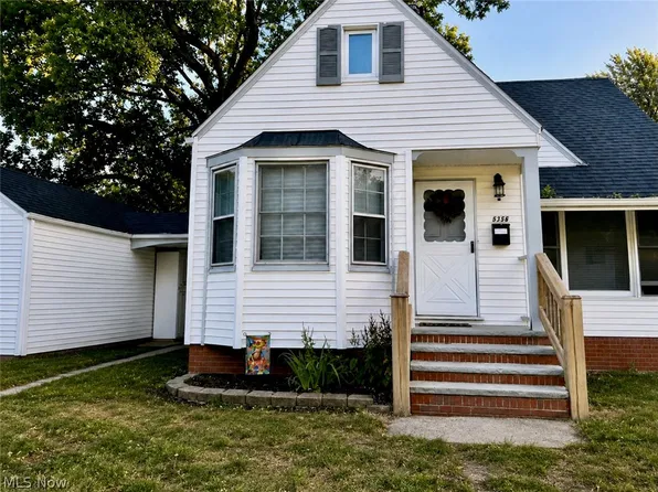 5356 Beechwood Ave, Maple Heights, OH 44137