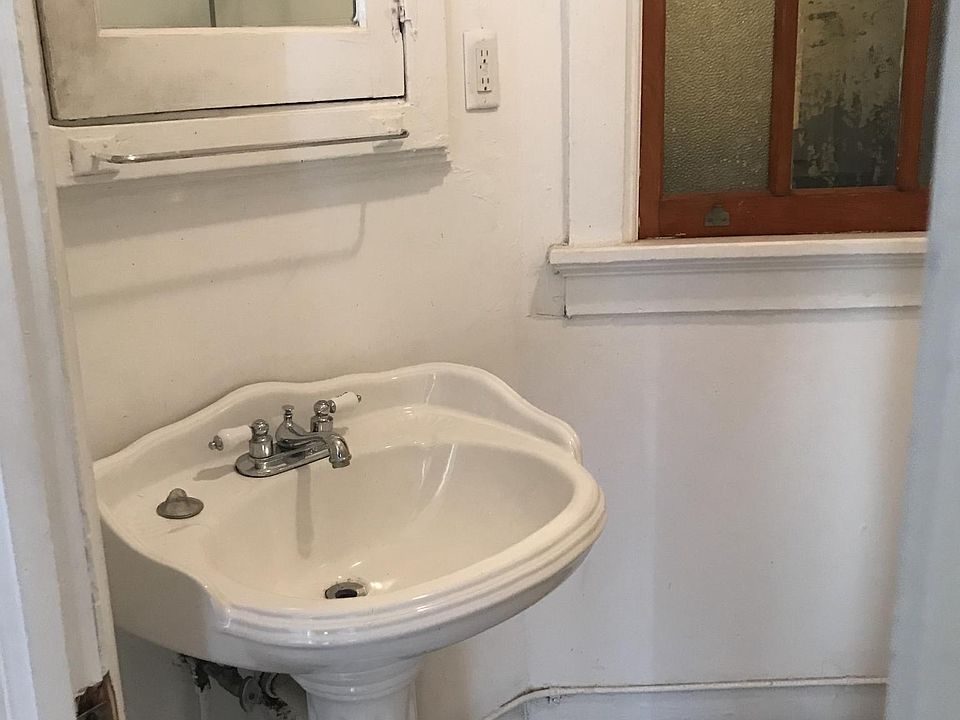 2nd image of 7904 St Charles Ave