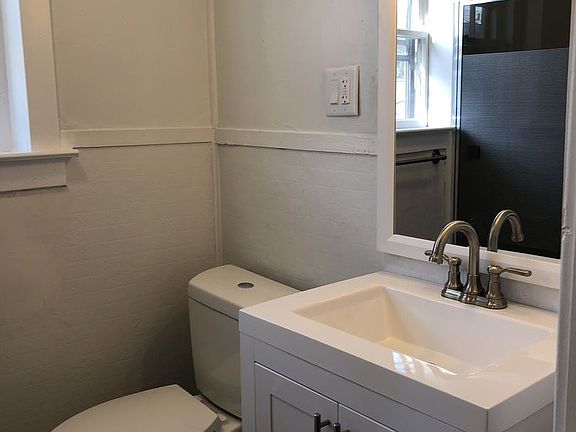 5th image of 792 Dennison Ave APT 7