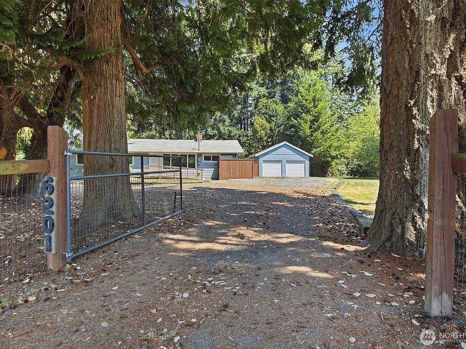 1st image of 6201 44th Avenue E