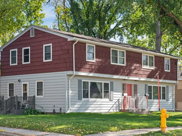 616 N 24th St, Grand Forks, ND 58203