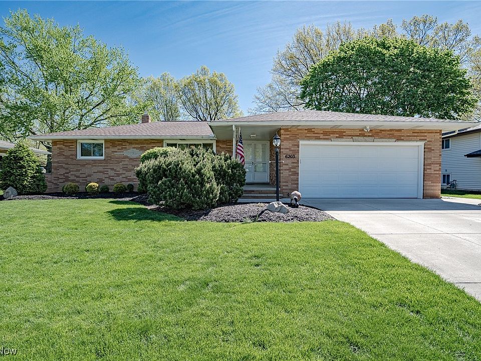 1st image of 6203 Carlyle Dr