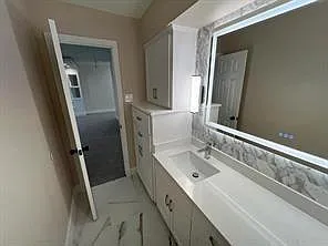 3203 Country Club Blvd — Photo 24