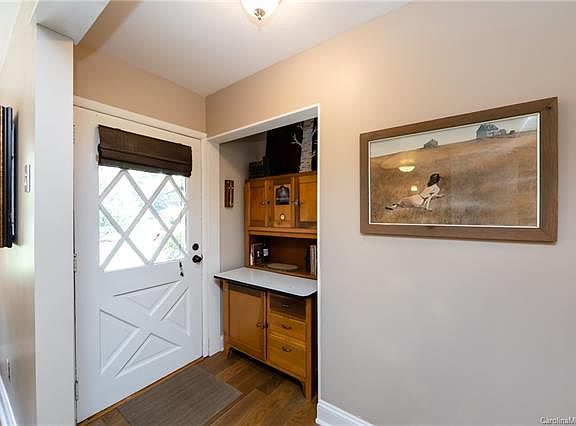 5th image of 5120 Seacroft Rd