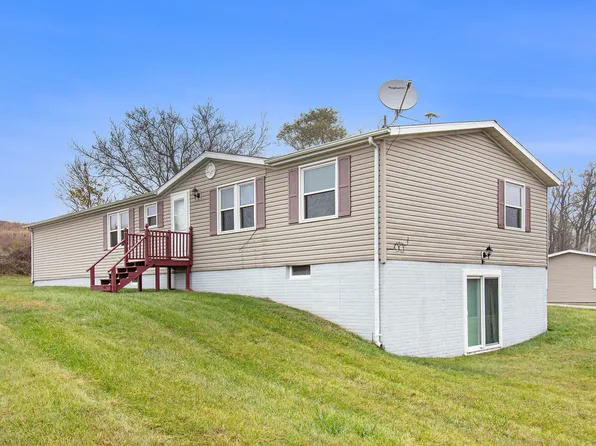 8436 Ann Arbor Rd, Grass Lake, MI 49240