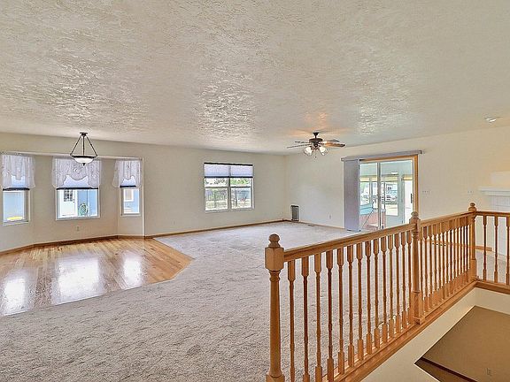 5th image of 1640 35th Ave Ct